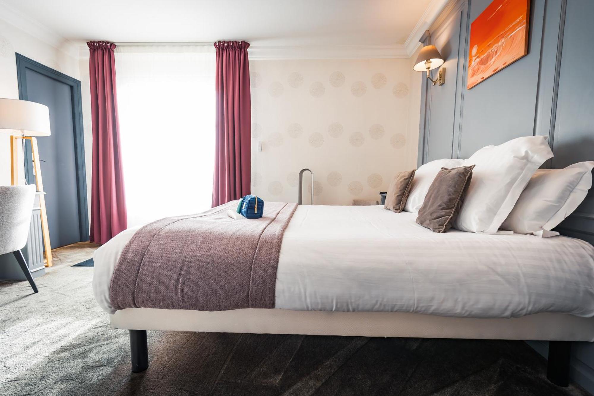 Grand Hotel Du Luxembourg & Spa Bayeux Exterior photo